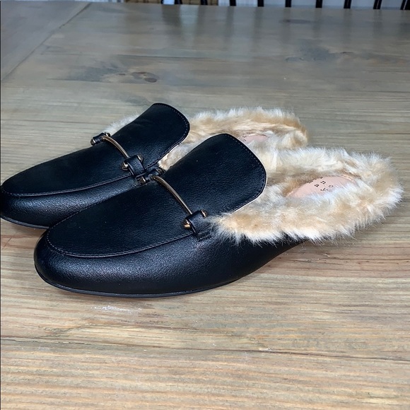 mules with fur inside